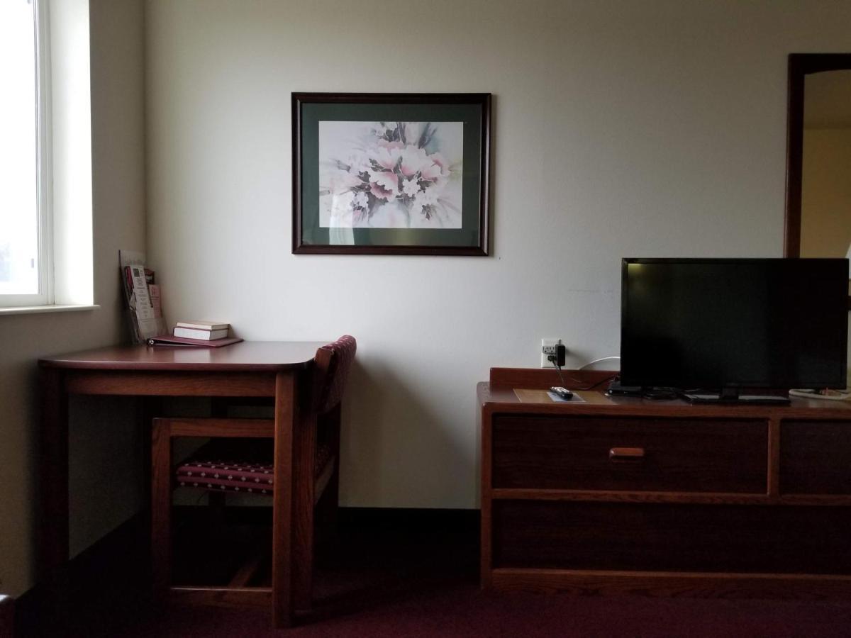 Bilmar Inn & Suites Dell Rapids Ngoại thất bức ảnh