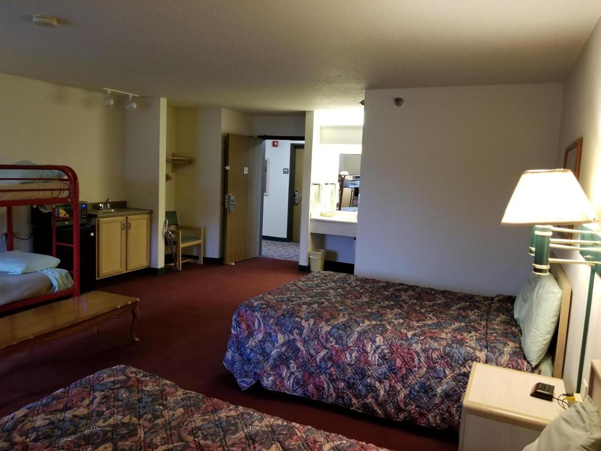 Bilmar Inn & Suites Dell Rapids Ngoại thất bức ảnh