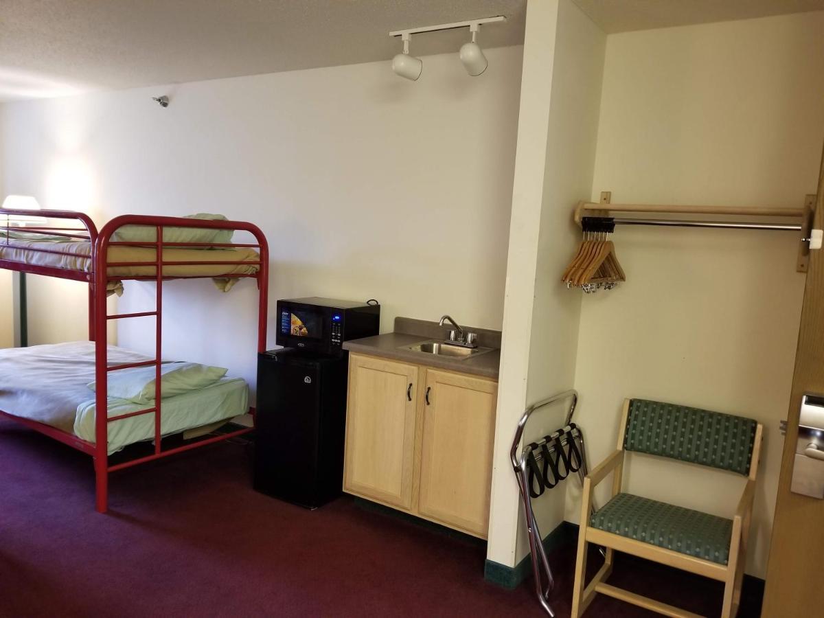 Bilmar Inn & Suites Dell Rapids Ngoại thất bức ảnh