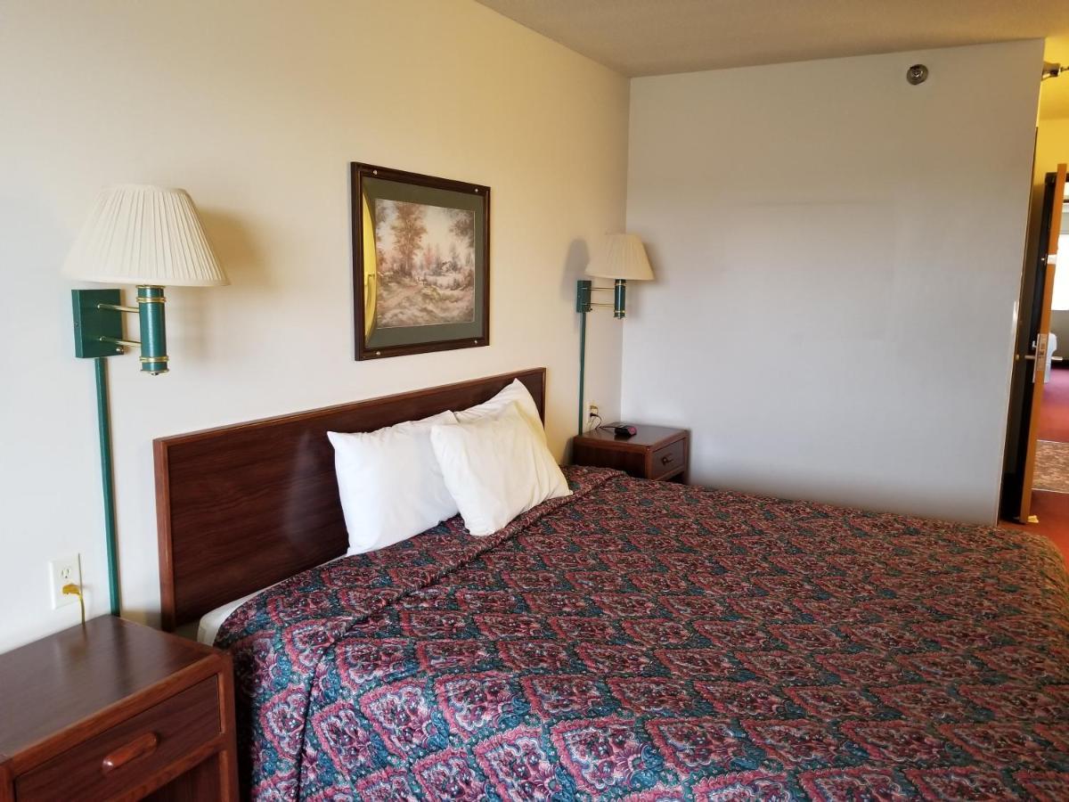 Bilmar Inn & Suites Dell Rapids Ngoại thất bức ảnh
