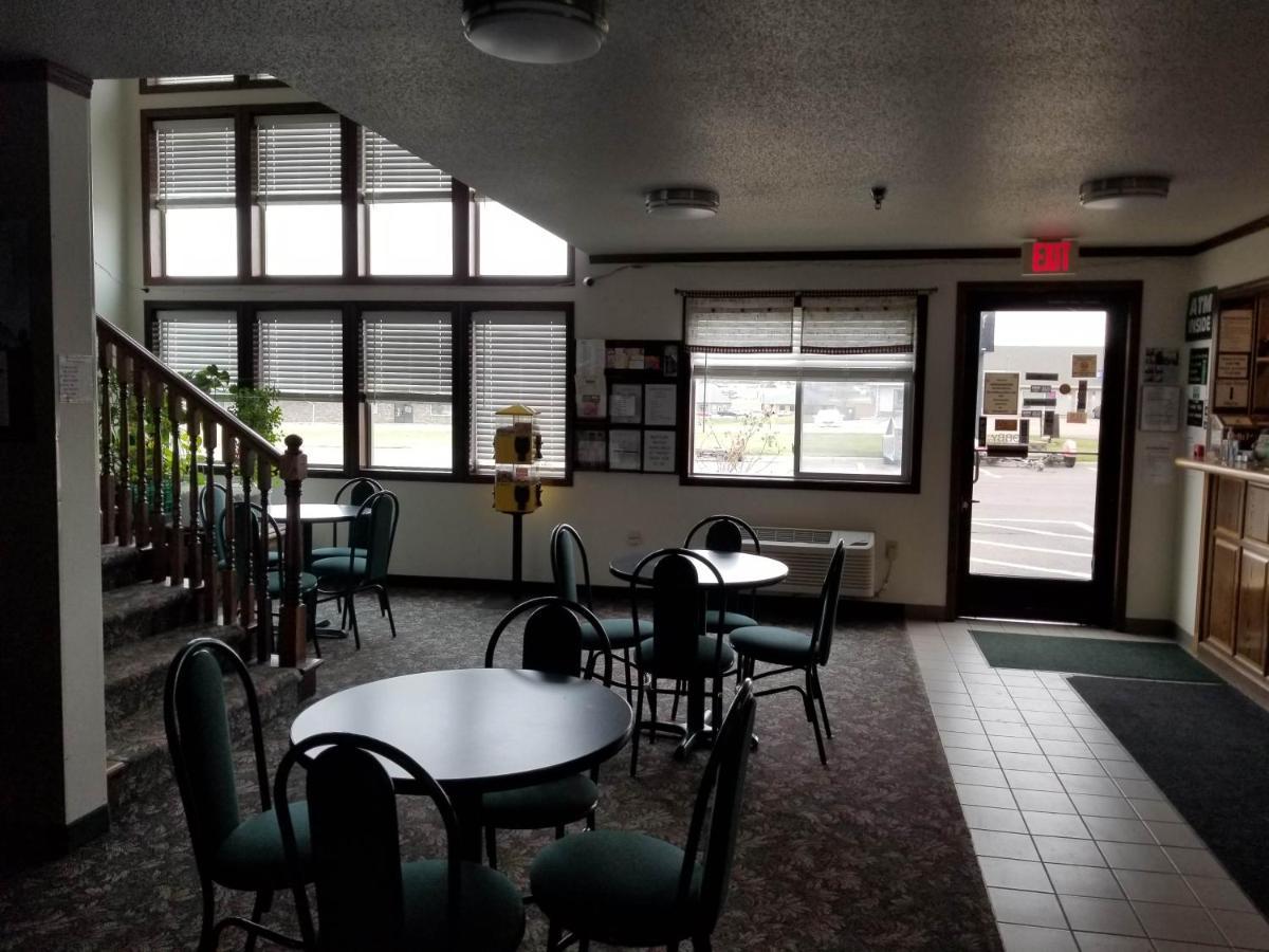 Bilmar Inn & Suites Dell Rapids Ngoại thất bức ảnh