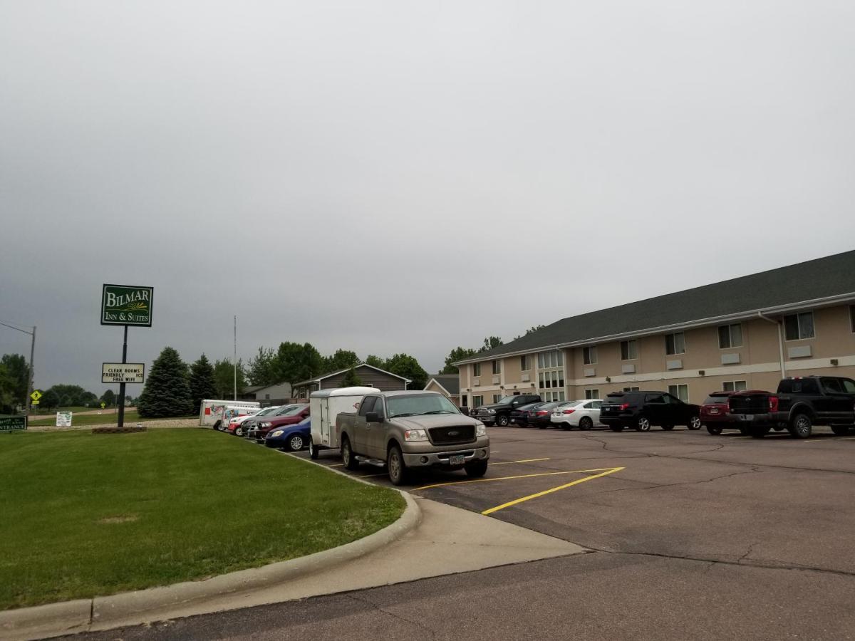 Bilmar Inn & Suites Dell Rapids Ngoại thất bức ảnh